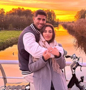 Sandra Garal with her partner, Marco Asensio.